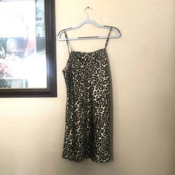 Vintage Dresses & Skirts - Vintage Gillian & O’Malley Leopard Print Dress Size Medium
